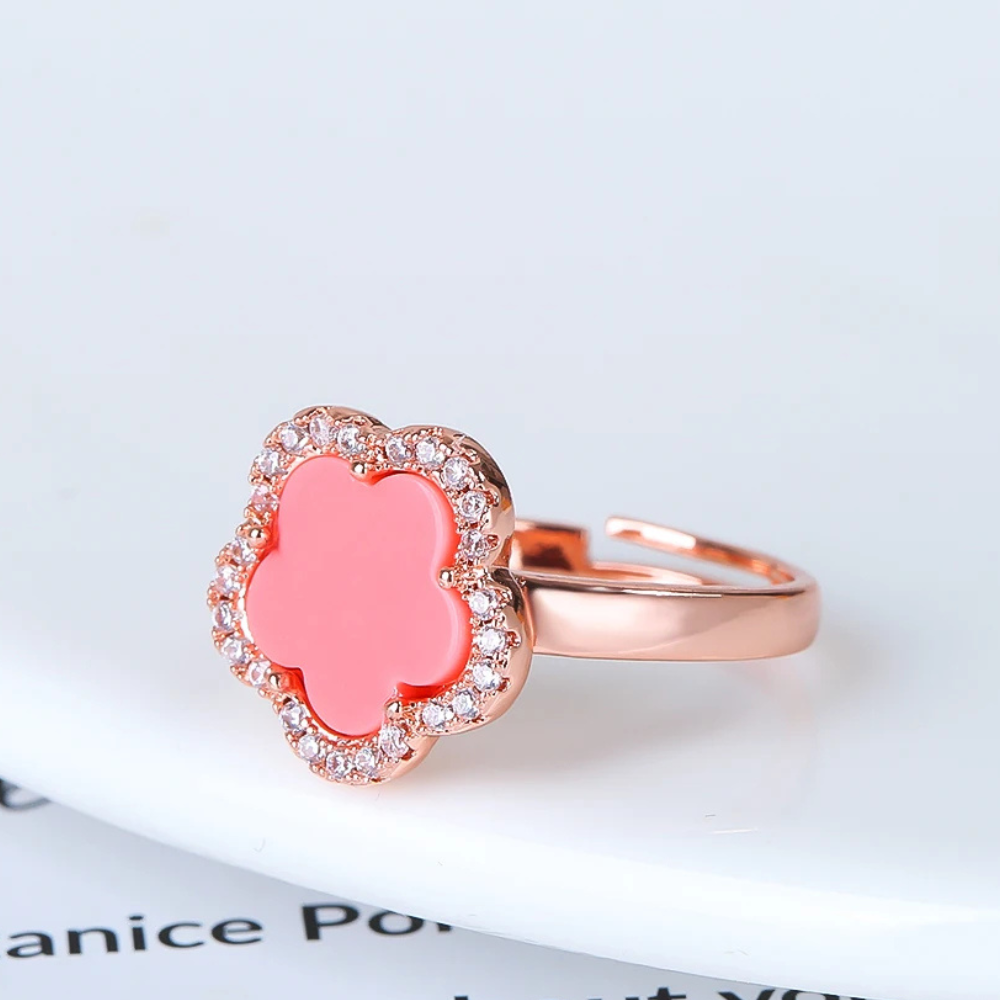 Bague Trèfle Or Rose et diamants