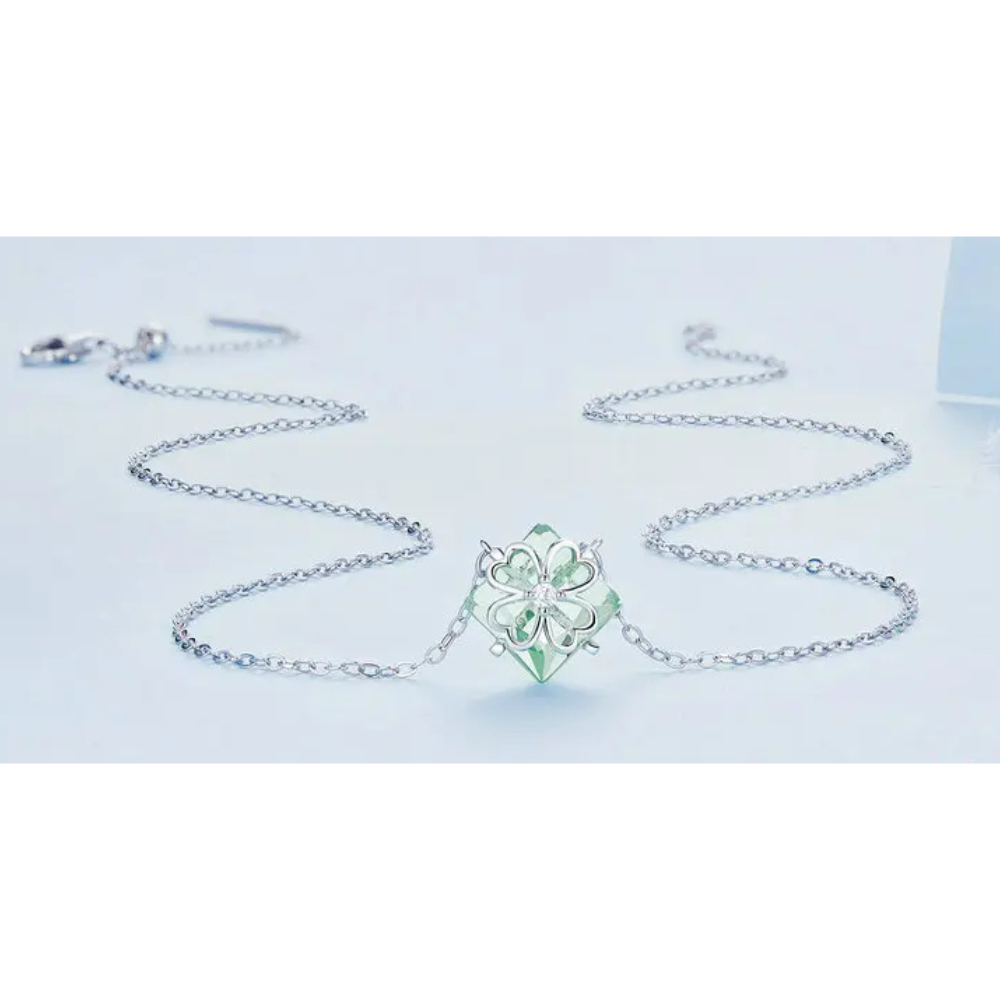 Collier Trèfle pierre verte