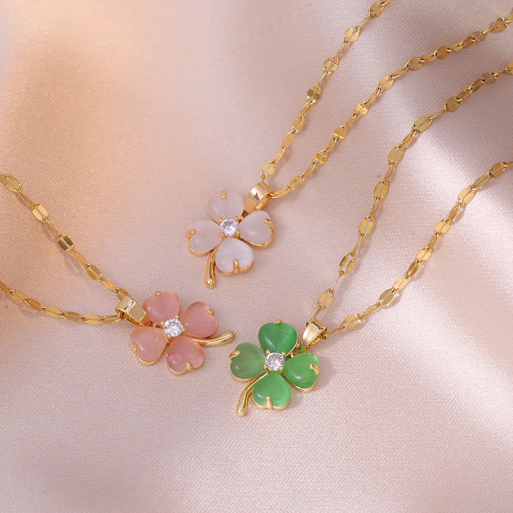 Collier Pendentif Trèfle