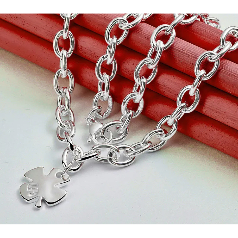 Collier Trèfle Cinq