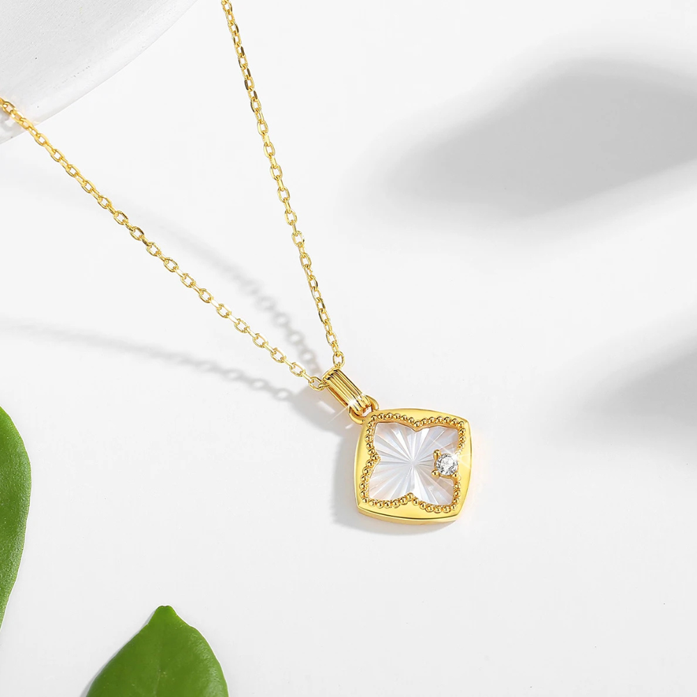 Collier Trèfle Or 18 Carats