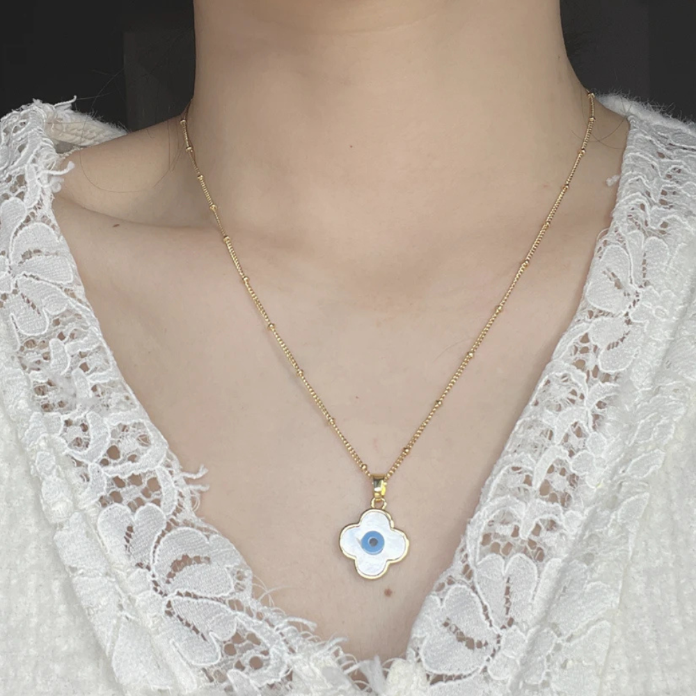 Collier Trèfle Oeil Bleu