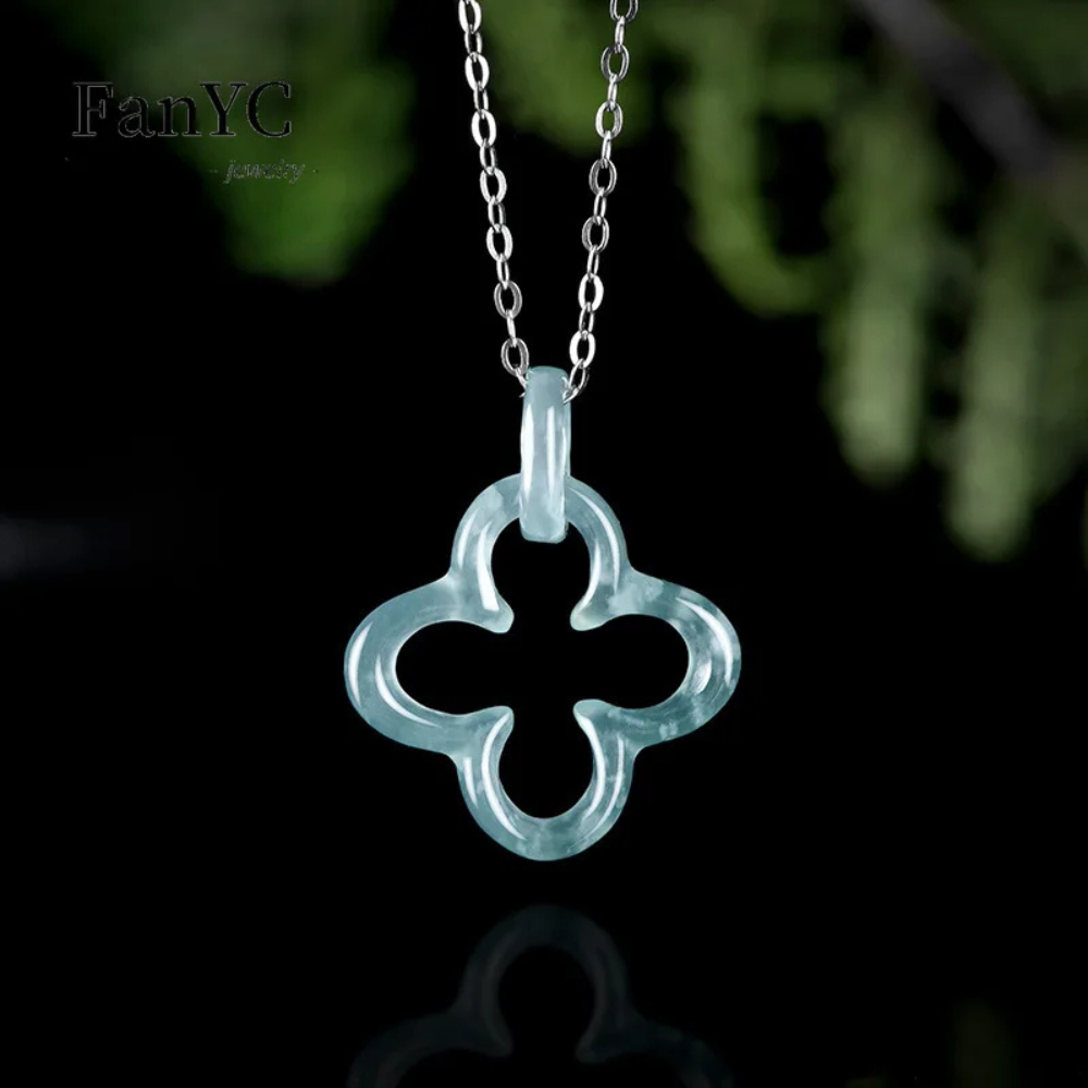 Collier Trèfle bleu clair