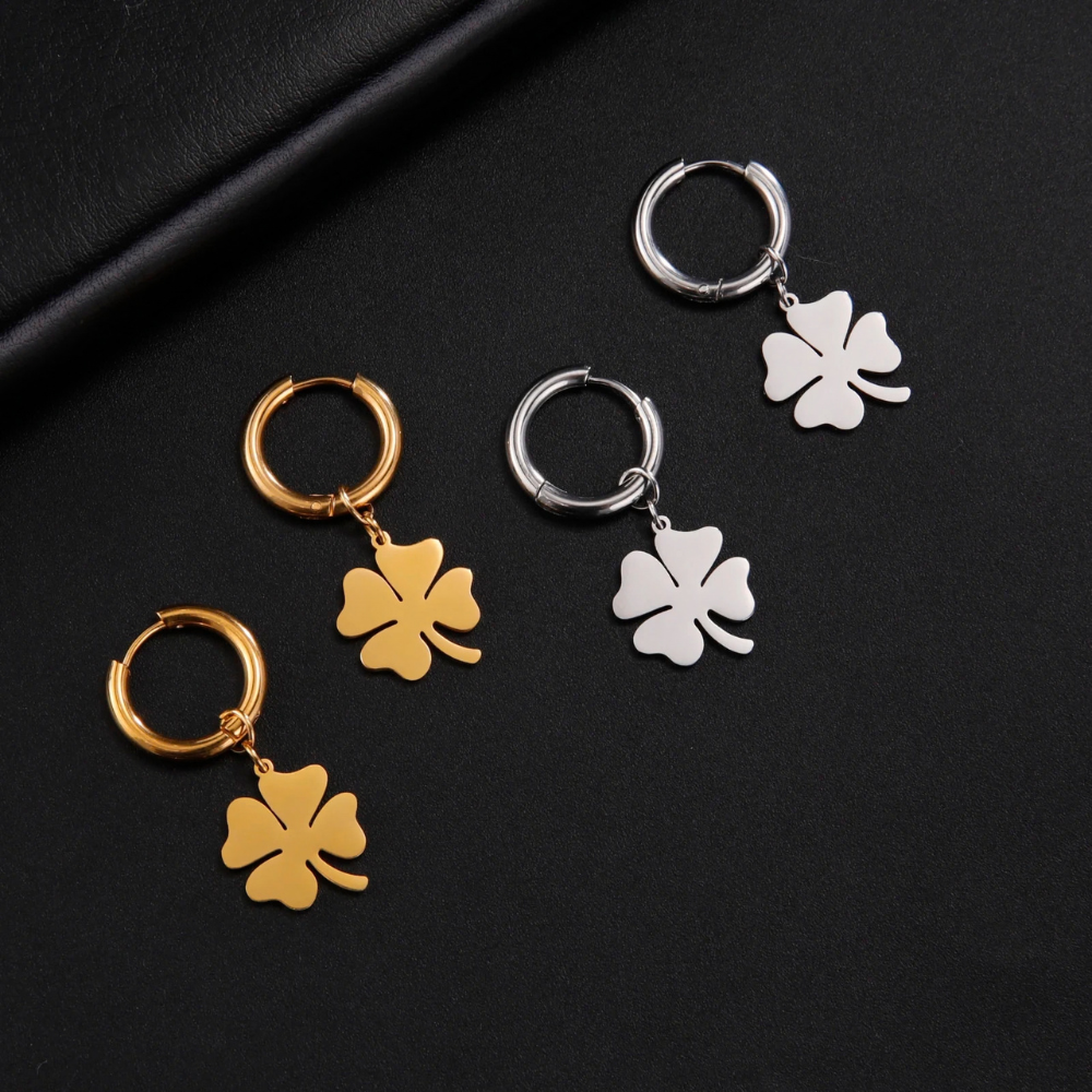 Boucles d'Oreilles Trèfle Créoles acier
