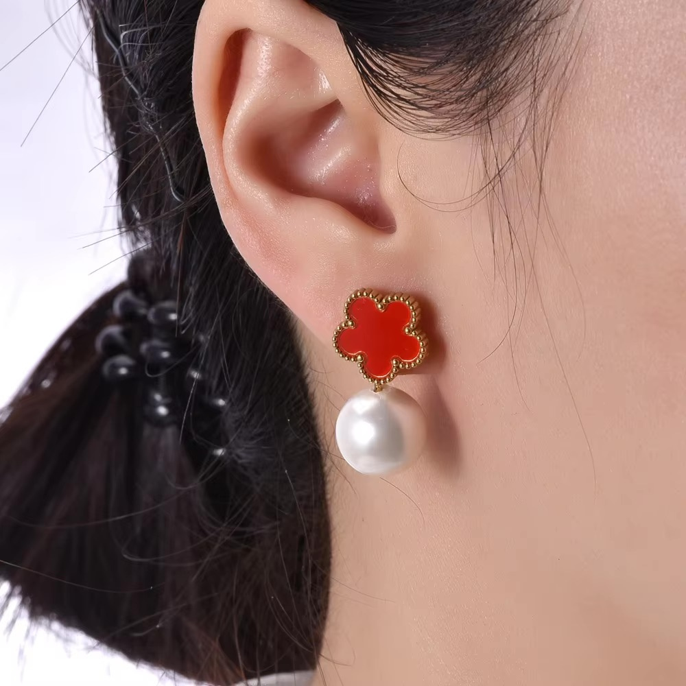 Boucles d'Oreilles Trèfle Perle