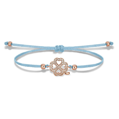 Bracelet avec un Trèfle bleu