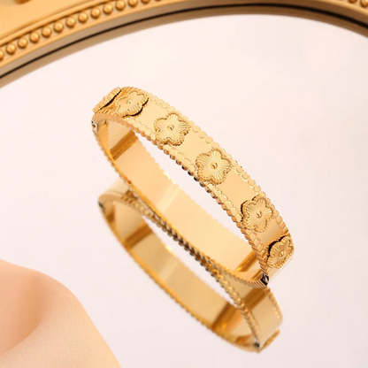 Bracelet Trèfle cercle doré