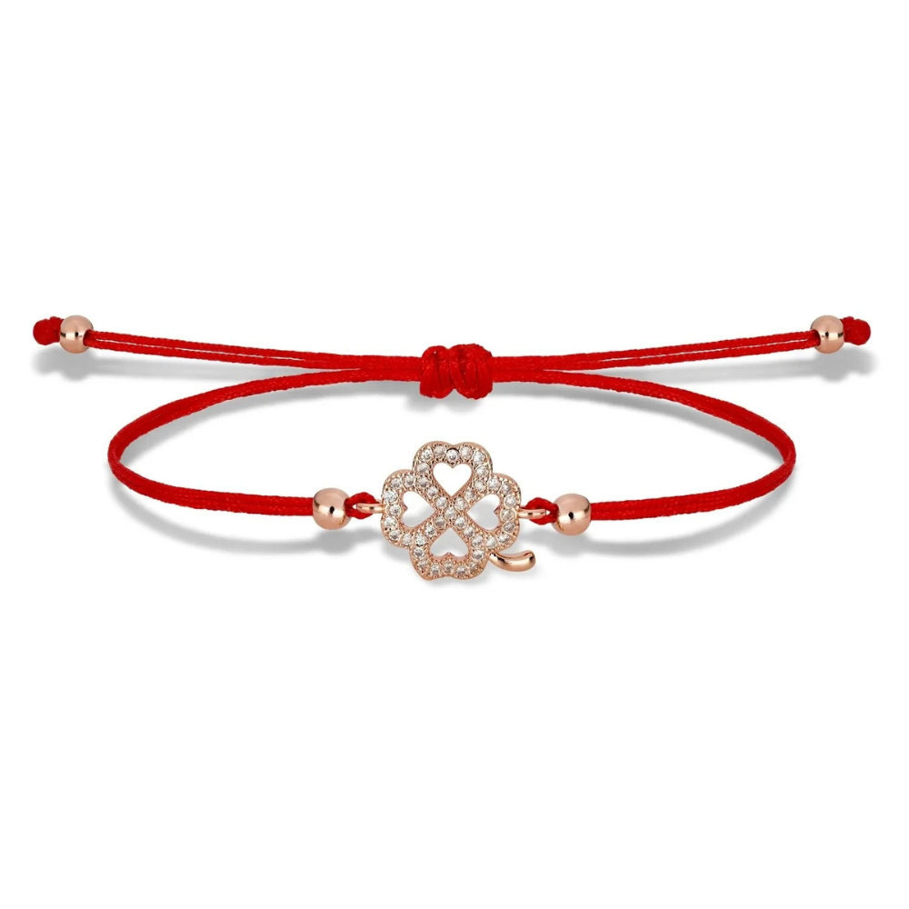 Bracelet avec un Trèfle rouge