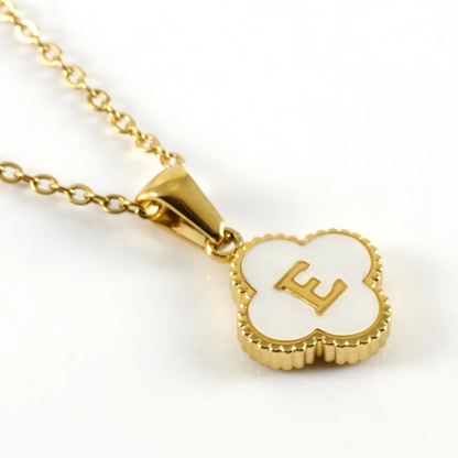 Collier Trèfle Initiale E