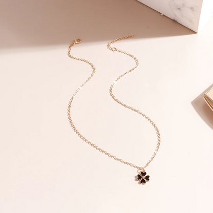 chaine Or Rose et Trèfle Noir