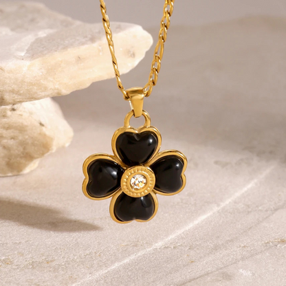 Collier Trèfle Quatre Noirs