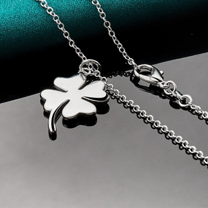 Collier Trèfle Argent Simple