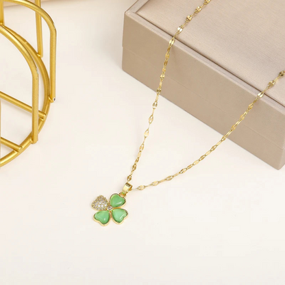 Collier Trèfle Vert or acier